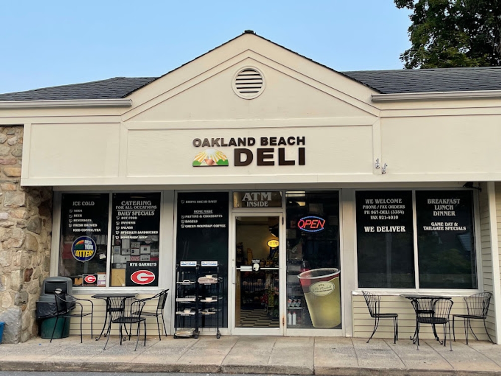 img of Oakland Beach Deli